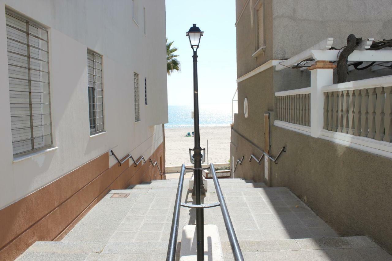 Apartamento Puerta Al Mar Apartment Rota Exterior foto